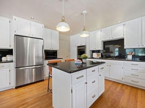 16 Niner Court, Redwood City CA 94062