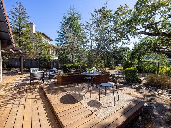 16 Niner Court, Redwood City CA 94062