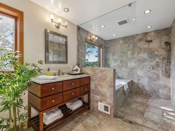 708 Linda Court, San Mateo CA 94403