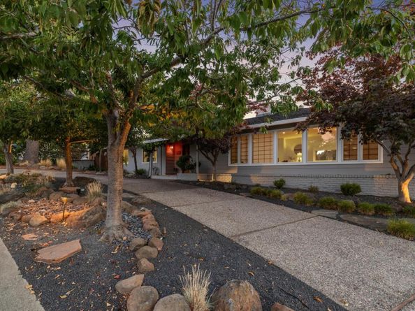 708 Linda Court, San Mateo CA 94403