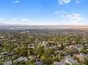 722 Bayview Way, Redwood City CA 94062