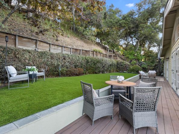 722 Bayview Way, Redwood City CA 94062