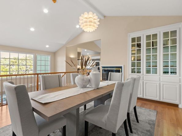 722 Bayview Way, Redwood City CA 94062