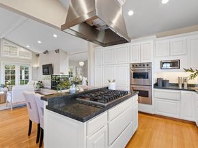 722 Bayview Way, Redwood City CA 94062