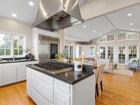 722 Bayview Way, Redwood City CA 94062