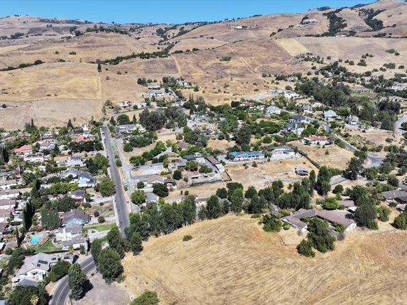 2145 Mount Pleasant Road, San Jose CA 95148