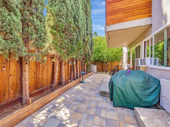 Vera, Redwood City CA 94061
