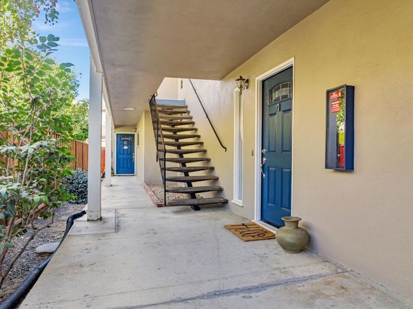 Vera, Redwood City CA 94061
