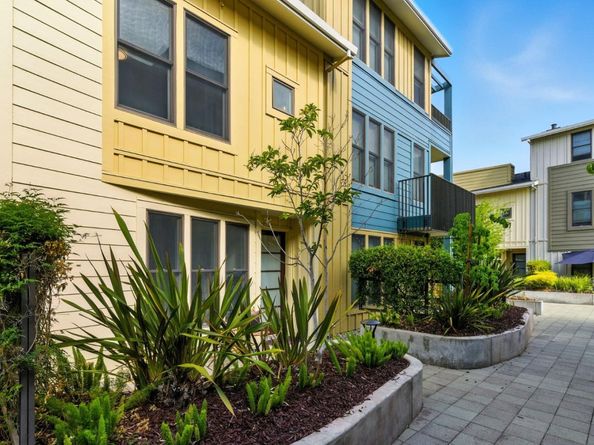 866 Altaire Walk, Palo Alto CA 94303