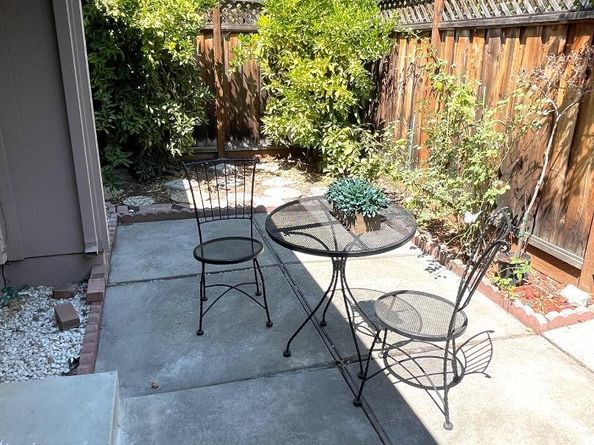 1350 Merrivale West Square, San Jose CA 95117