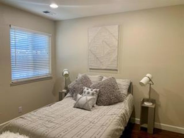 2128 Canoas Garden D, San Jose CA 95125