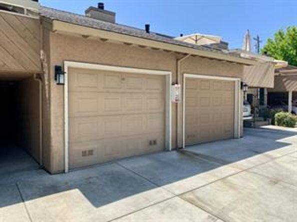 2128 Canoas Garden D, San Jose CA 95125