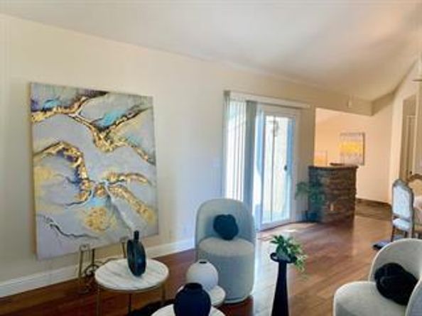 2128 Canoas Garden D, San Jose CA 95125