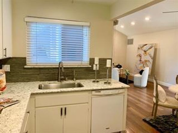 2128 Canoas Garden D, San Jose CA 95125