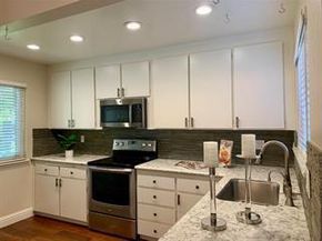 2128 Canoas Garden D, San Jose CA 95125