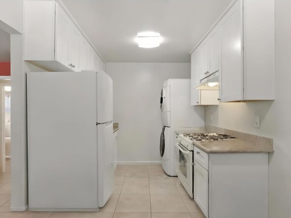 700 Mariposa Avenue, Mountain View CA 94041