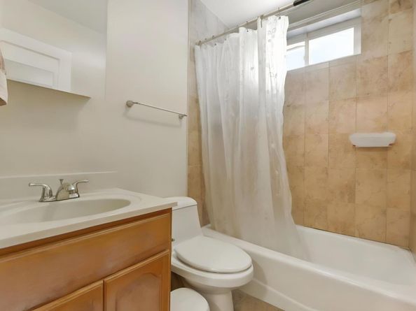 700 Mariposa Avenue, Mountain View CA 94041