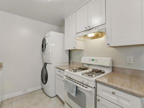 700 Mariposa Avenue, Mountain View CA 94041