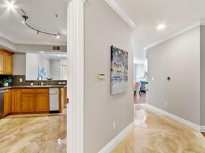 1499 Oak Grove Avenue 202, Burlingame CA 94010