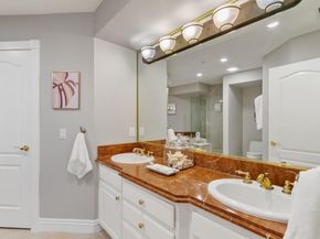 1499 Oak Grove Avenue 202, Burlingame CA 94010