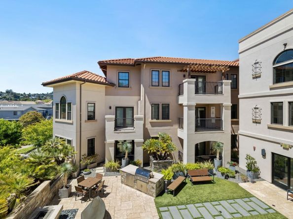 777 Walnut Street 307, San Carlos CA 94070
