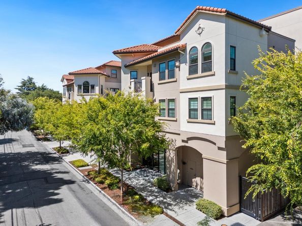 777 Walnut Street 307, San Carlos CA 94070
