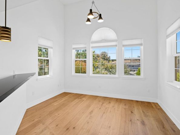 777 Walnut Street 307, San Carlos CA 94070