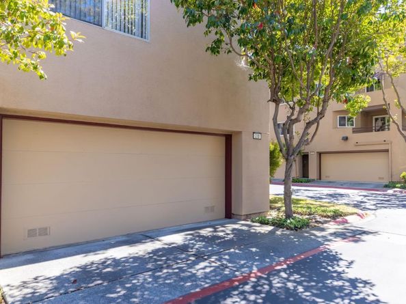 210 Commons Lane, Foster City CA 94404