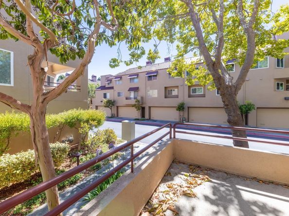 210 Commons Lane, Foster City CA 94404
