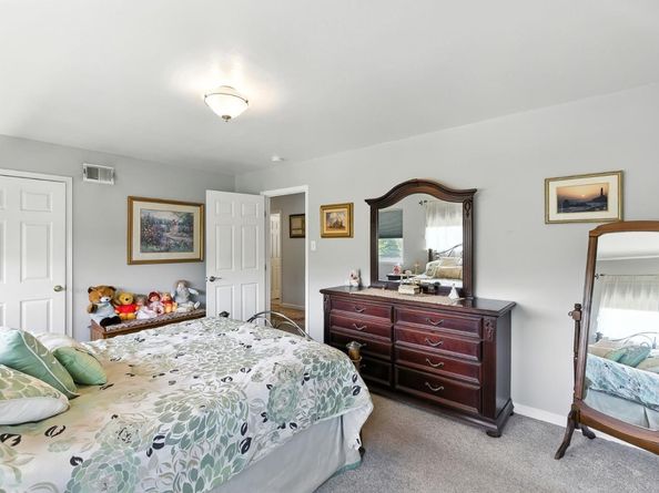 87 Exeter Avenue, San Carlos CA 94070