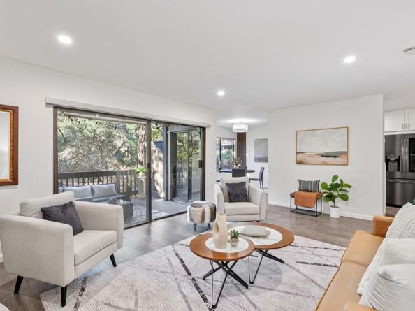 3350 La Mesa Drive 4, San Carlos CA 94070