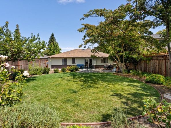 3314 Bryant Street, Palo Alto CA 94306