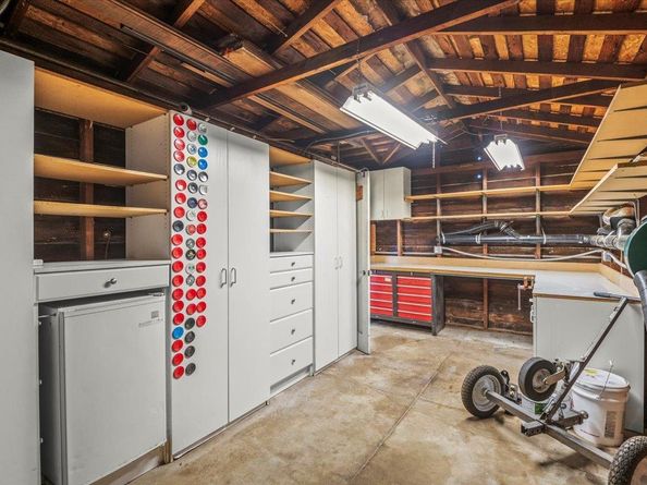 637 Channing Avenue, Palo Alto CA 94301