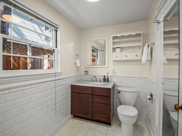 637 Channing Avenue, Palo Alto CA 94301