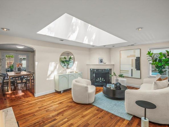 637 Channing Avenue, Palo Alto CA 94301
