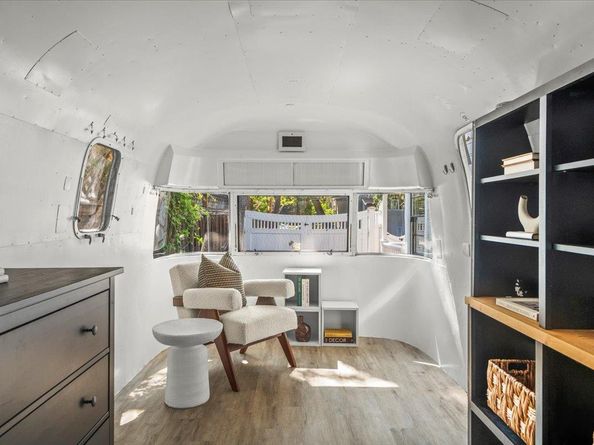 637 Channing Avenue, Palo Alto CA 94301