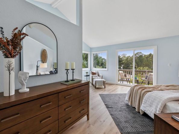 389 Avenue Granada, El Granada CA 94018