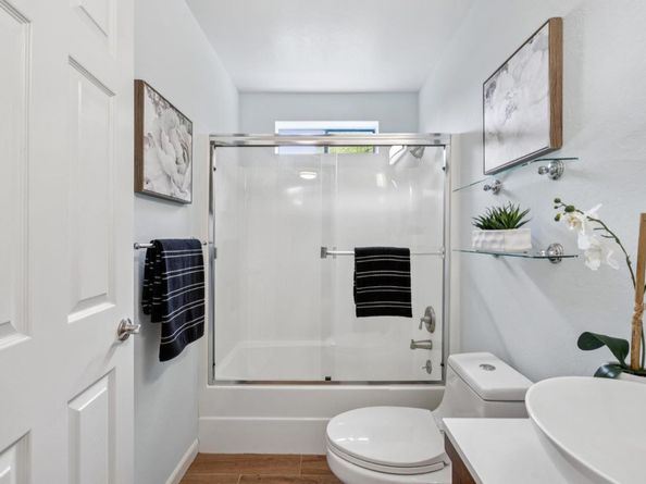 389 Avenue Granada, El Granada CA 94018