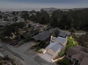389 Avenue Granada, El Granada CA 94018