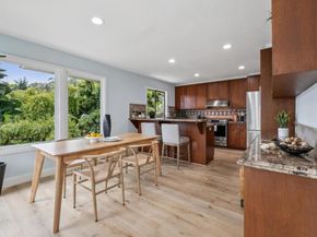 389 Avenue Granada, El Granada CA 94018