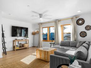 208 Capitola Avenue, Capitola CA 95010