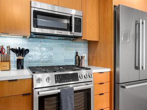 208 Capitola Avenue, Capitola CA 95010