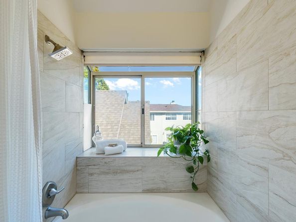 918 3rd Street A, Santa Cruz CA 95060