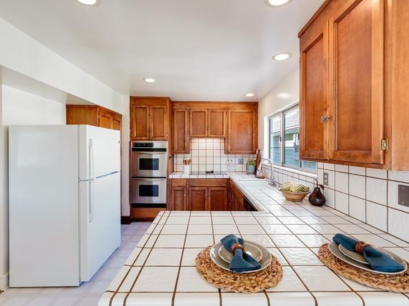 918 3rd Street A, Santa Cruz CA 95060