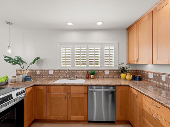 1122 Lancelot Lane, San Jose CA 95127
