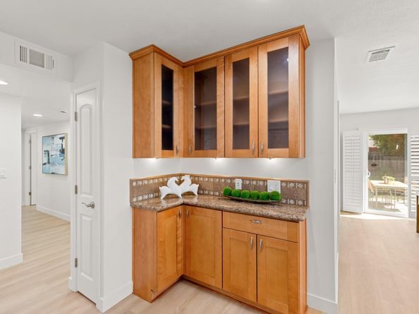 1122 Lancelot Lane, San Jose CA 95127