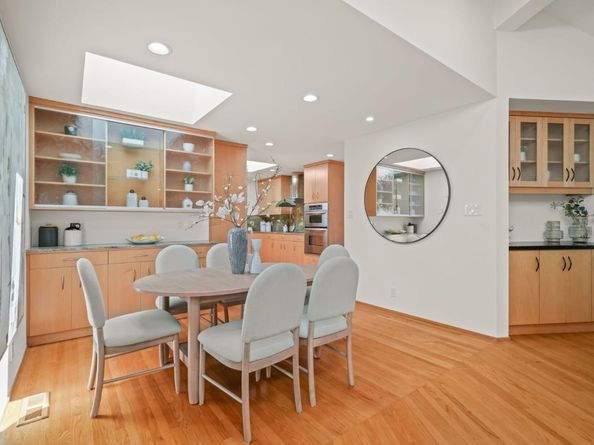 89 Fair Oaks Lane, Atherton CA 94027