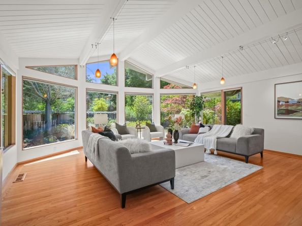 89 Fair Oaks Lane, Atherton CA 94027