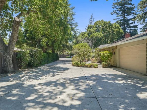 89 Fair Oaks Lane, Atherton CA 94027