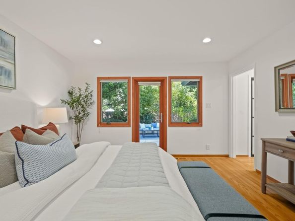 89 Fair Oaks Lane, Atherton CA 94027